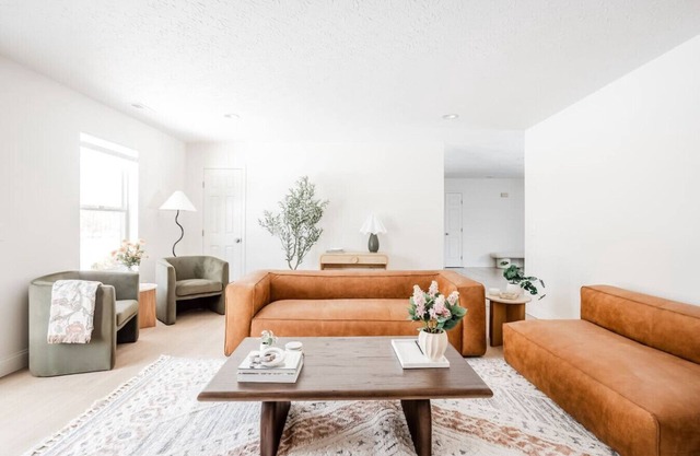 3B/2Bath Ranch on 1 Acre by Loveland Trails, Milford