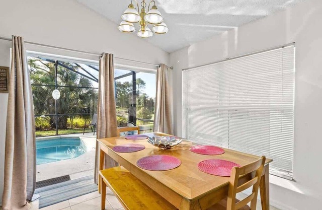 3Bd Villa with Private Pool & Golf Walmart 2 min