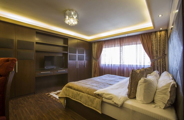 3Bedroom Apartment Fully Serviced BesideThe Sea-LS