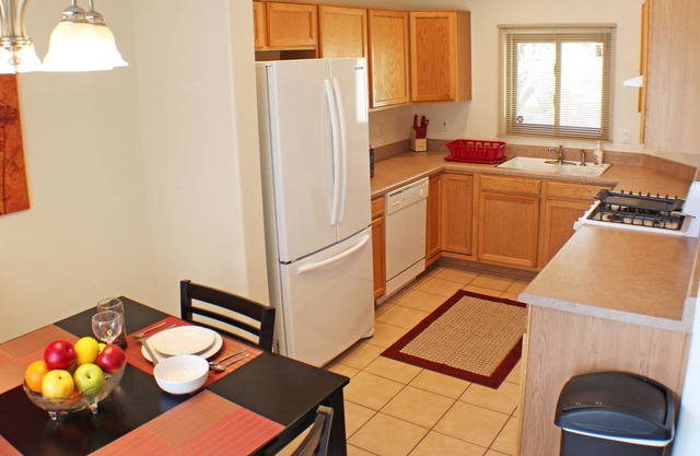 3bedrooms home w/comfortable mattress in Rita ranch