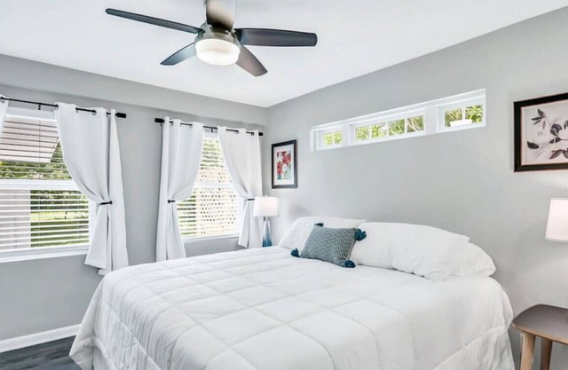 3BR Cayce| Entire House | Sleeps 9