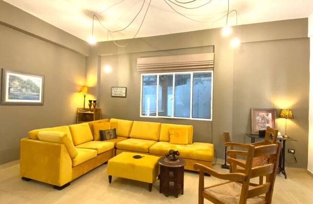 3BR on MM stairs with a quiet terrace, 24/7 Power