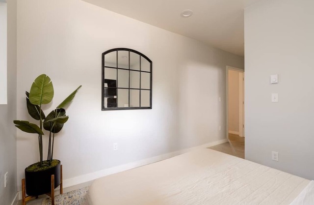 3BR Sleeps 8 Foodie Haven SE Portland