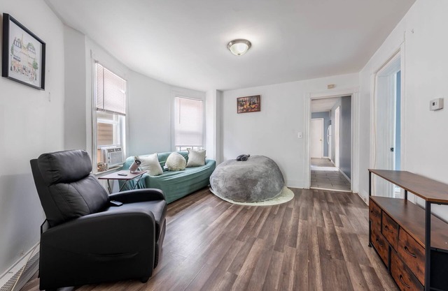 3BR Unit | Near Subway & Top Attractions