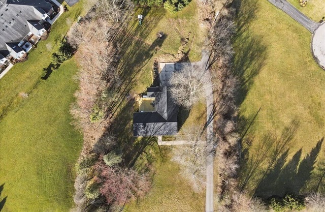 4 bedroom 3 bathroom house with spacious deck and 1 acre