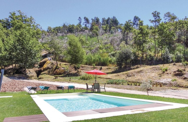 4 bedroom accommodation in Celeiro do Monte