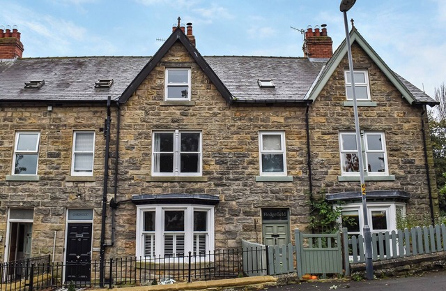 4 bedroom accommodation in Sleights, near Whitby