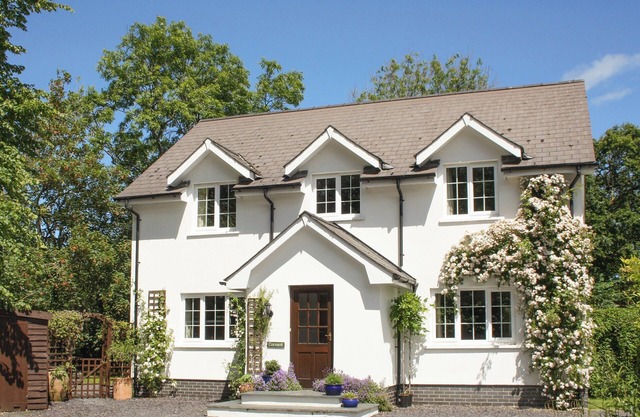 4 bedroom accommodation in Llechryd, near Cardigan