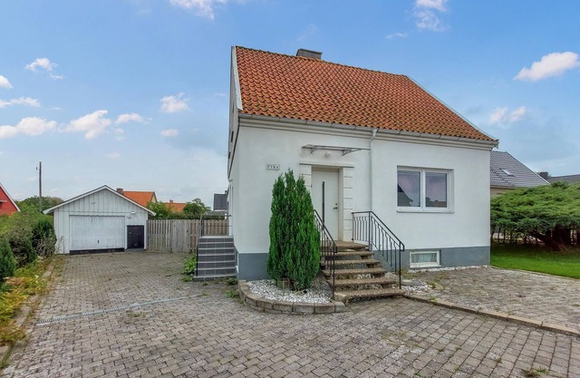 4 bedroom beautiful home in åstorp