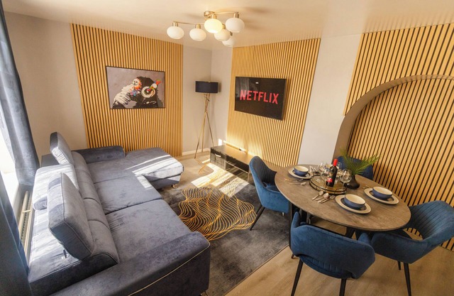 4 Bedroom Gateway: Winchester - Town Centre 4 mins.