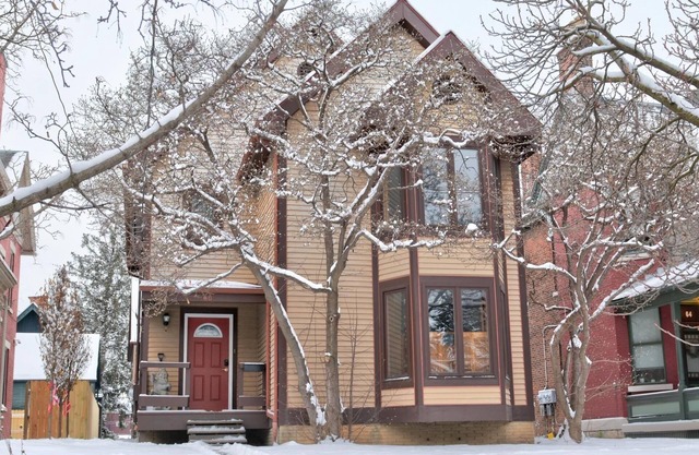 4 bedroom in the Short North Columbus! Just off High Street in the Short North