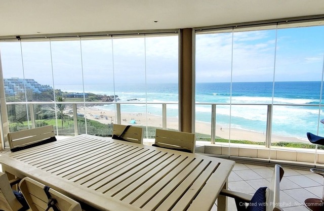 4 Bedroom Luxury Apartment On the Beach. Spacious with breath taking sea views.