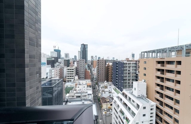 4 consecutive nights plan 5 minutes walk from /Osaka Ōsaka
