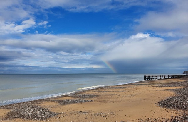 40 m2 flat, sea view, 2 minutes' walk from the beach and shops