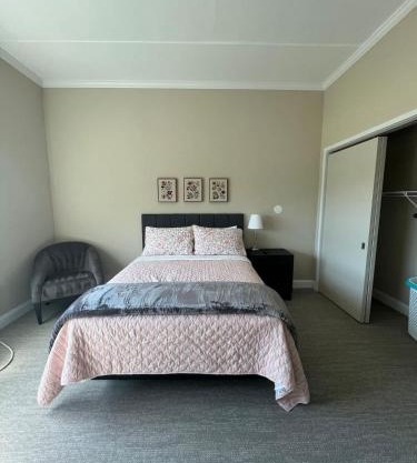 410 Modern Brand New Studio Apartment