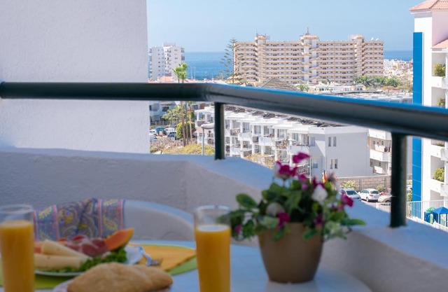 427 BEAUTIFUL SUMMERLAND STUDIO Wi-Fi Sat-Tv