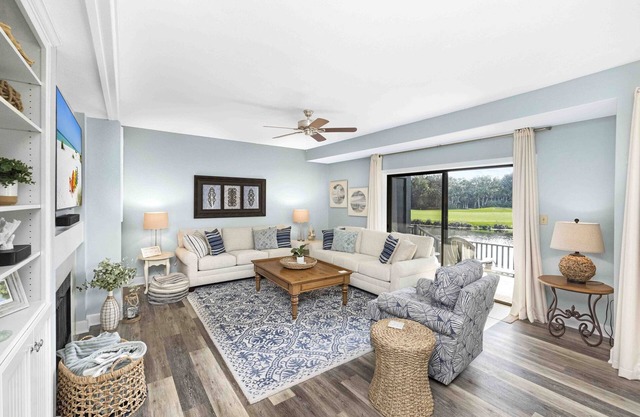 4914 Turtle Point: 2BR Beauty, Lagoon Views, $250 Beach Gear/Bike Credit