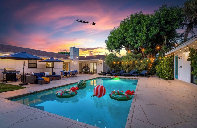 4BR · Heated Saltwater Pool · Fire Pit · Games