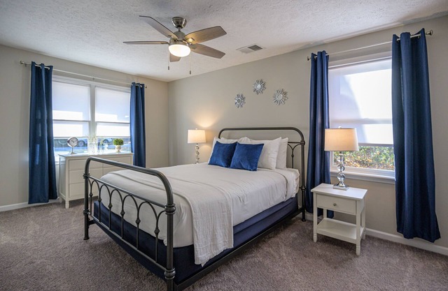 4BR Near KSU & Town Center | 10%/15% Off
