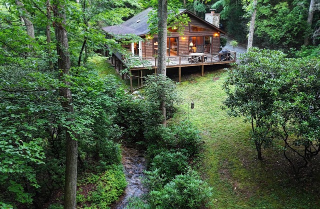 5.5 Acre Creek Front ~ Hi Speed Internet/ROKU TV