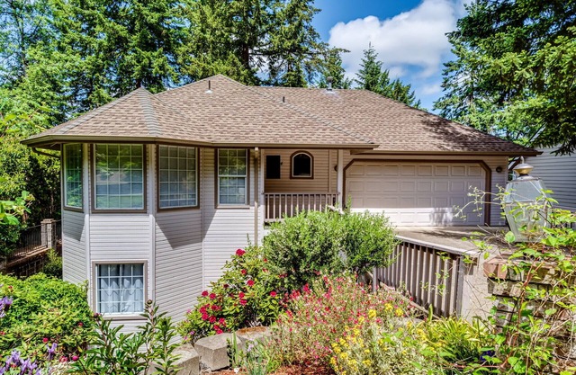 5 bedroom/2.5 bath. Spacious Home in a Charming Neighborhood