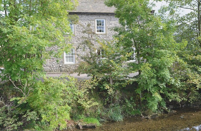 5 bedroom accommodation in Bell Busk, near Skipton
