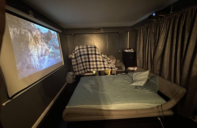 5 Bedroom Apartment Hotel