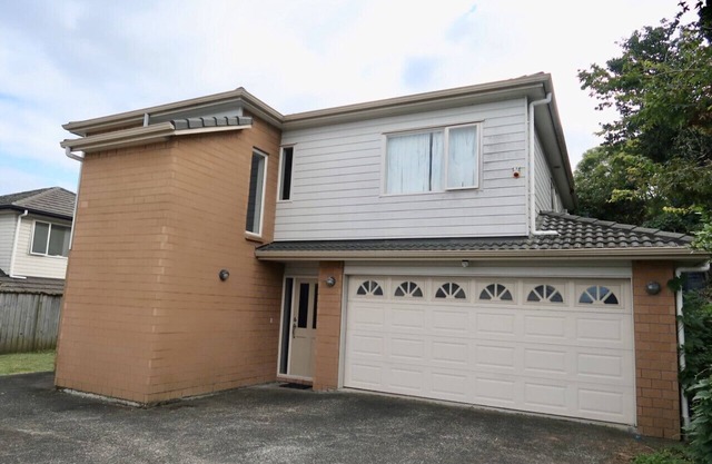 5 Bedroom House, 82A Richardson Road, Mt Albert, Auckland