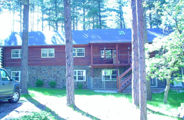 5 Bedroom Log Cabin In The Heart Of The Black Hills Located In Boulder Canyon.