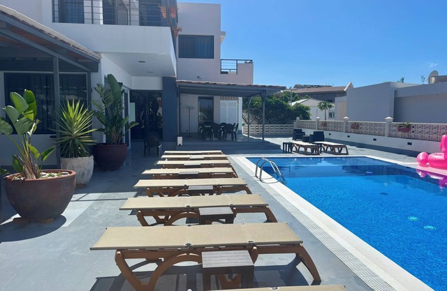 5 Bedroom Villa With Heated Pool, Garden With BBQ & Views Over Hills And Ocean