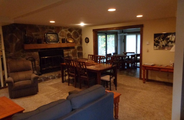 5 br 3.5 bath House at Timberline