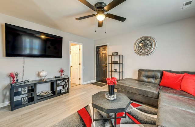 5 Mi to Dtwn: Family-Friendly Home in Richmond!