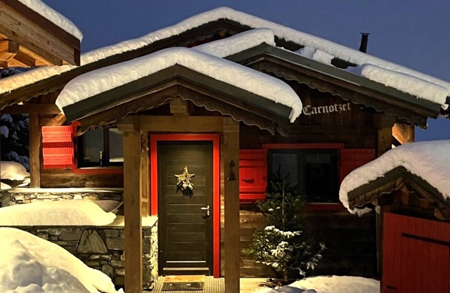 5-star Chalet "Le Carnotzet