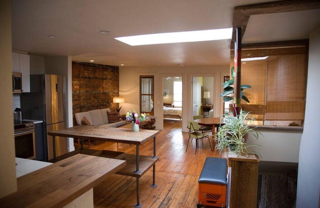 #5 · The Palatial - 1500 sq feet of amazing space.