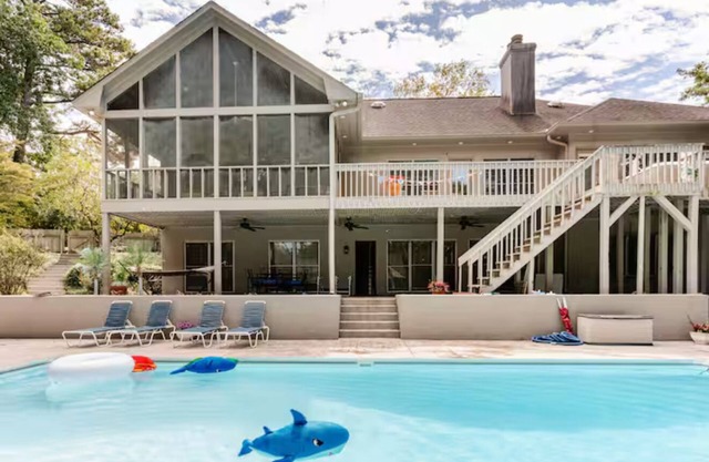 5000Sqfeet MassiveHome,6Bath,Pool,HotTub,Mins to CopperCreekTennis, Fort-Benning