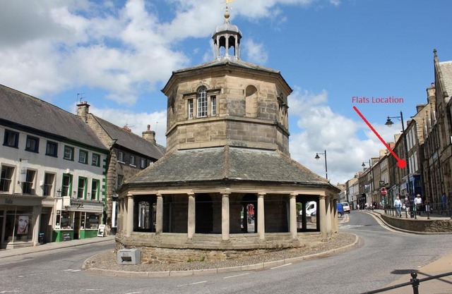 5B, Market Place flats