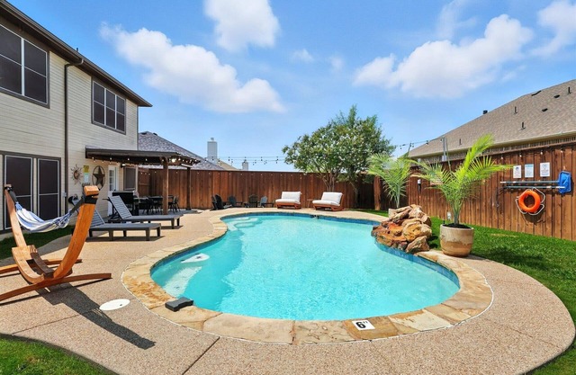 5BD/3BA Pool Oasis – Come Rest, Relax & Recharge