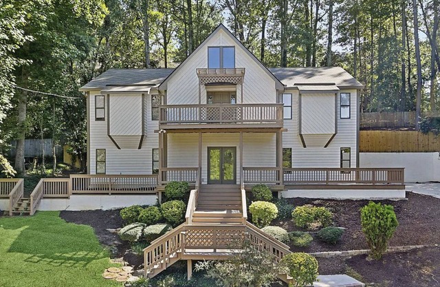 5BR & 4BA vacation home to relax, recreate or reset, and strategically located