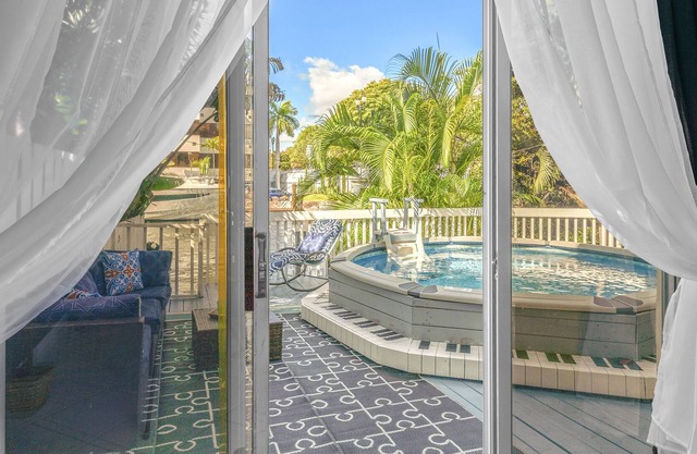 5BR Villla ליד חב"ד @ Las Olas עם כלים כשרים