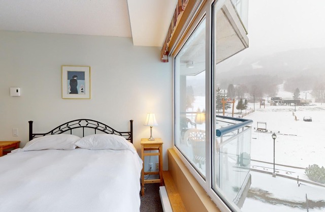 6-301 : Condo - 2 bedrooms - sleeps 6