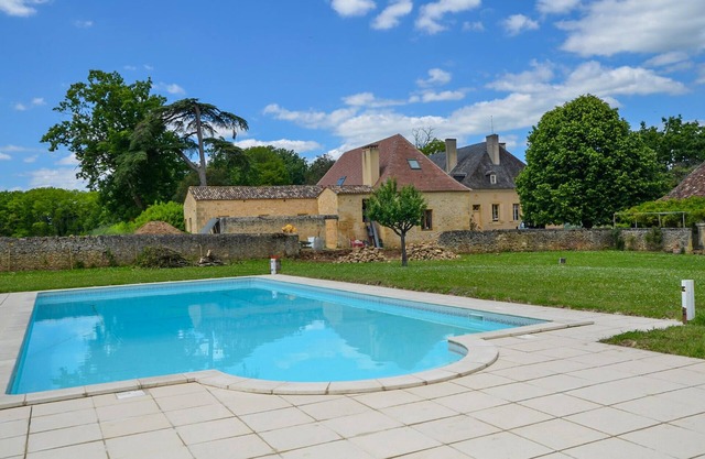 6 bedroom stunning home in Saint-Agne