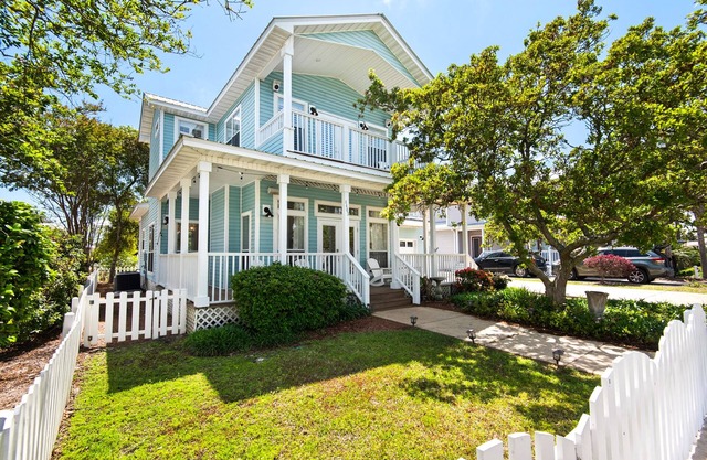 ✨6-Seat Golf Cart-4 Blocks to Beach-Cozy Neighborhood-Two Friends from Colorado✨