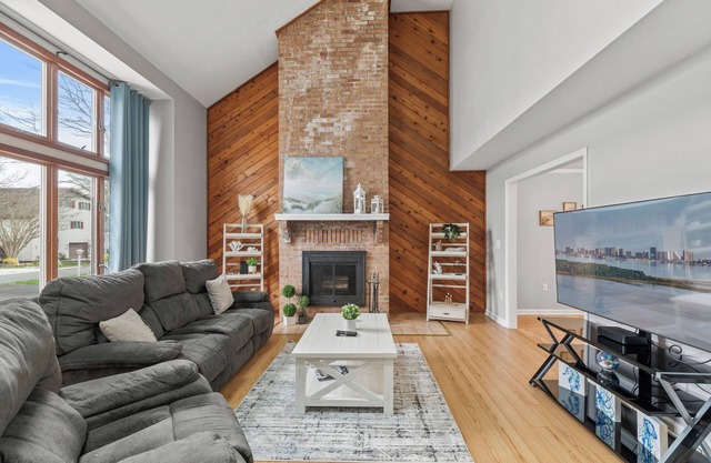 60 White Sail Circle in fabulous Ocean Pines!