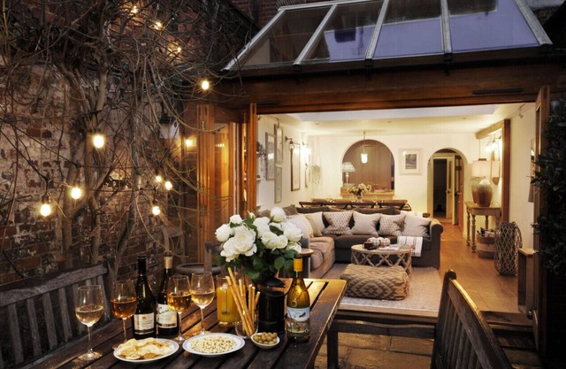 63a bell street · Dolls House - Luxury Townhouse