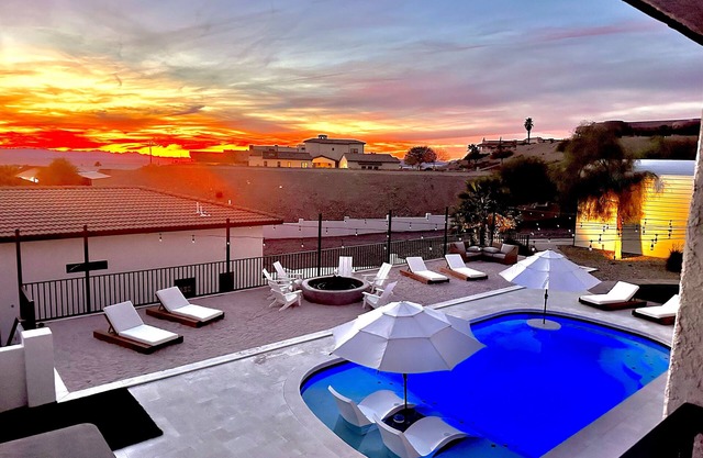 7200 Sq Ft Luxury Compound ~ 8BR/9BA ~ 1.5 Acre