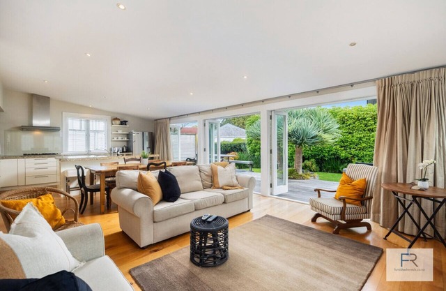 75 Market Road, Epsom