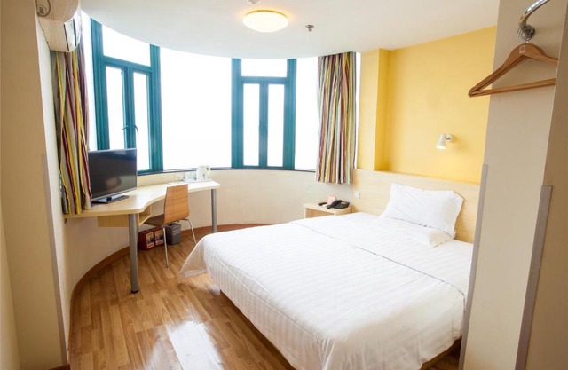 7Days Inn Shenzhen Ping Shan Road