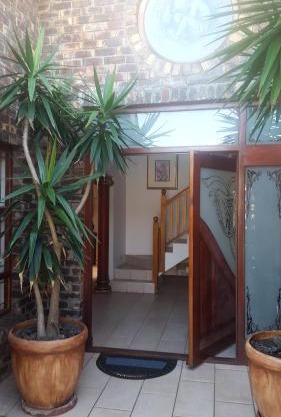 84 De Mist Guesthouse