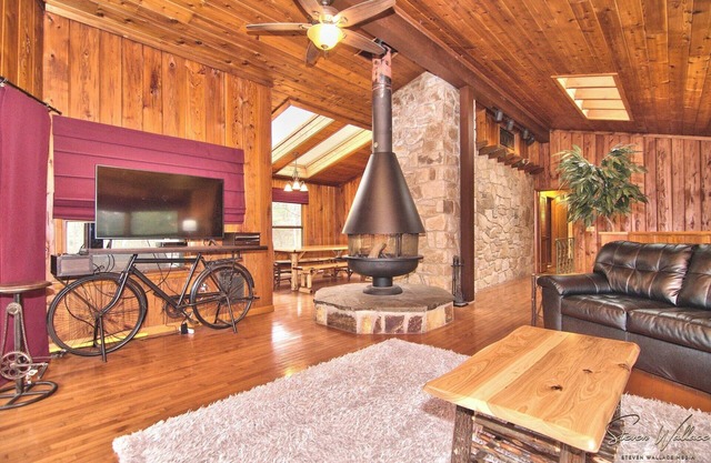 9 acres w stream lawns firepit gameroom bar gazebo by stream 2mi to ski mtn