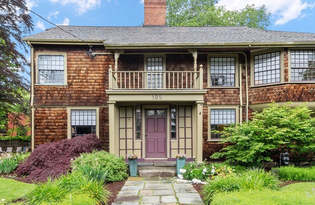 9-bedroom vacation home near Cape Cod Beaches